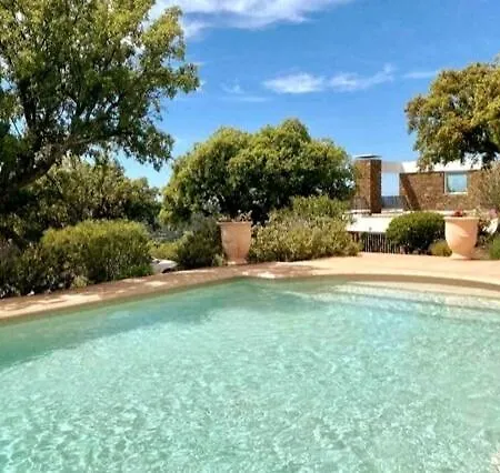 Holiday home Bienvenue Au Paradis, Vue Imprenable Sur Les Iles Bormes-les-Mimosas